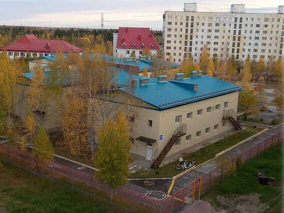 Ханты-Мансийский автономный округ – Югра, город Радужный, МАДОУ ДС №16 "Снежинка" микрорайон 7, строение  31 (2 корпус)